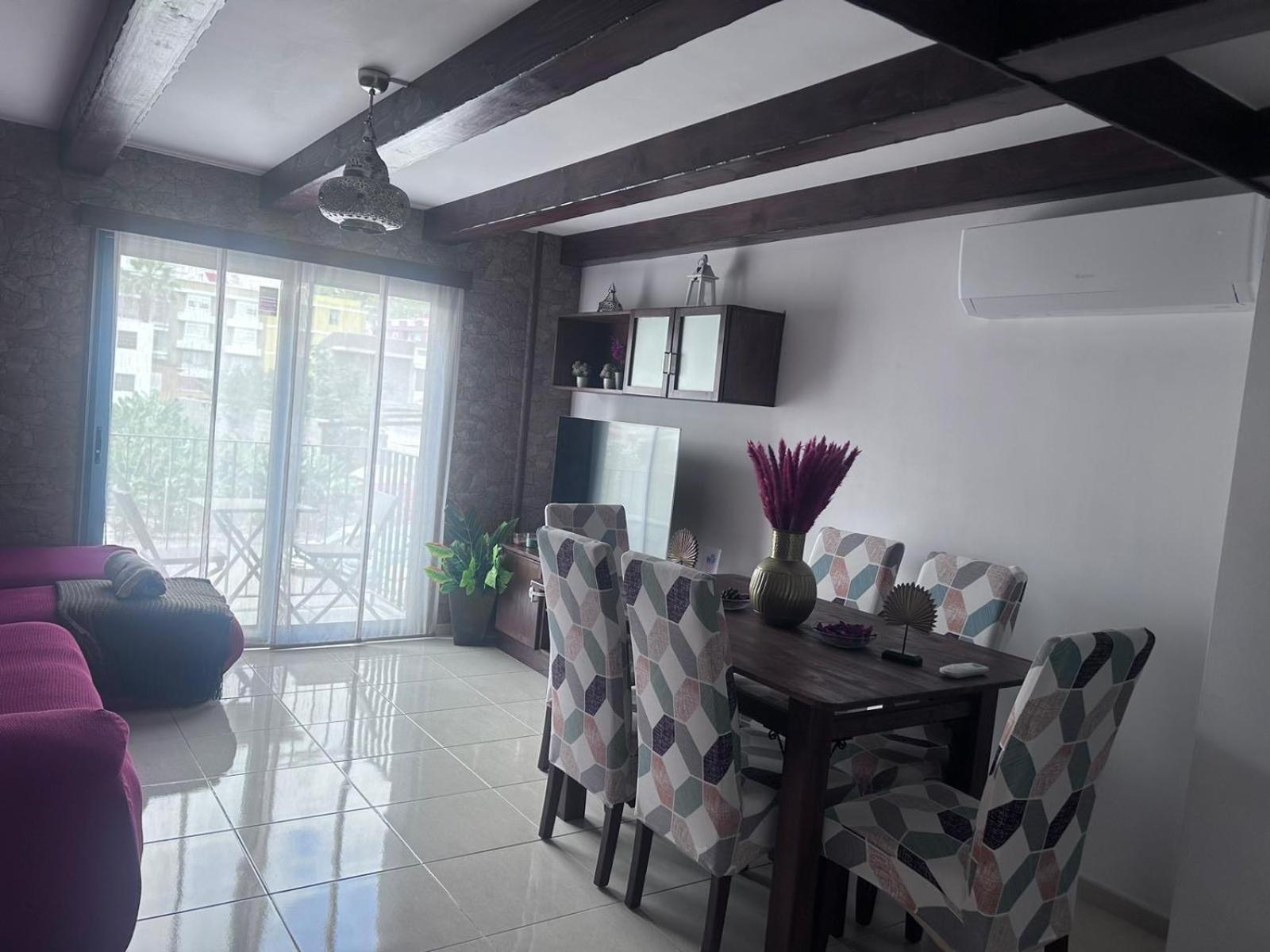 Apartmán Vivienda Ubuntu Los Llanos De Aridane Exteriér fotografie